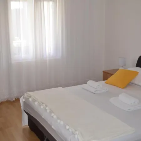 Ana Apartment *